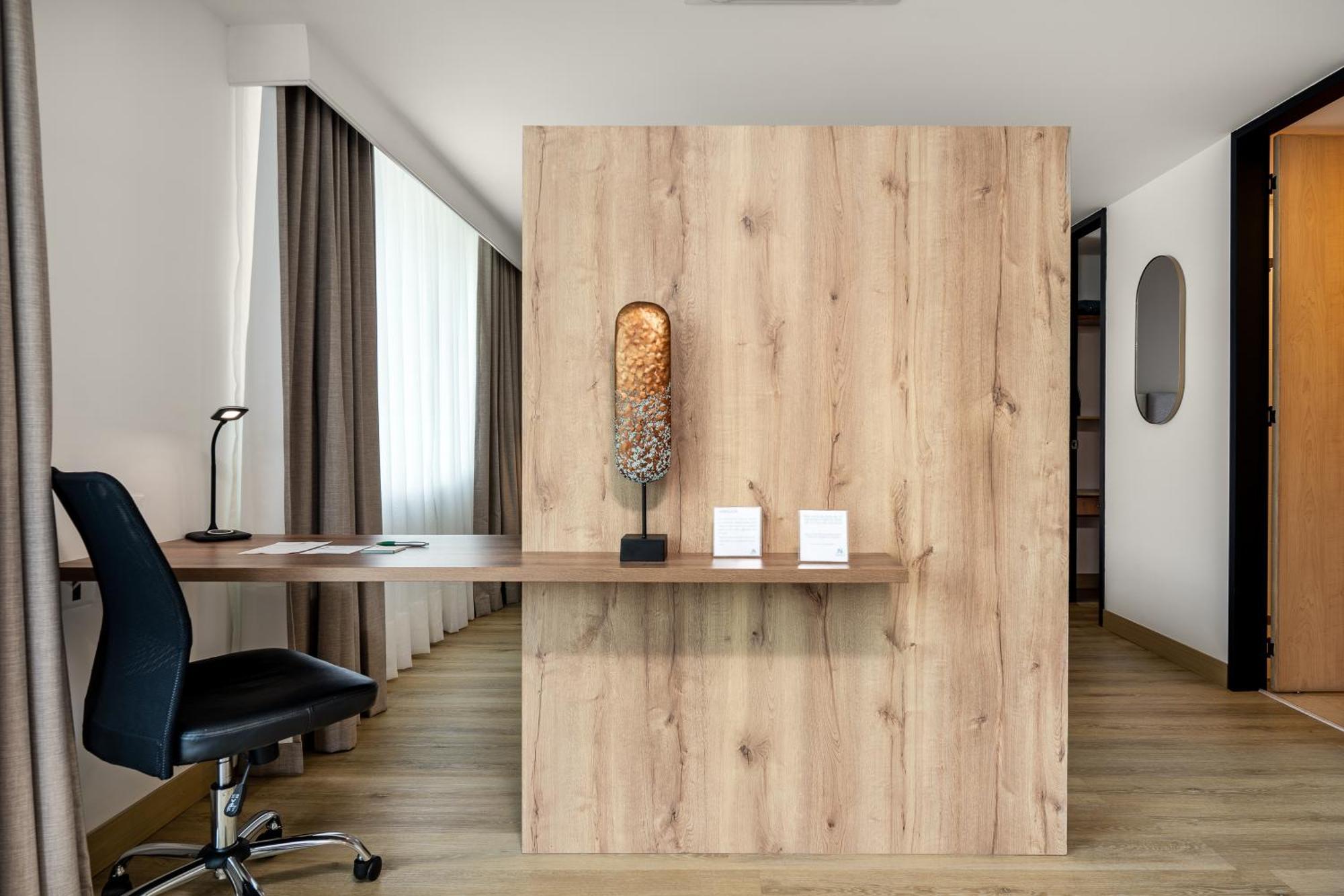 Novelty Suites Hotel Medellín Dış mekan fotoğraf